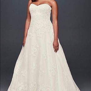 wedding dress new with tags